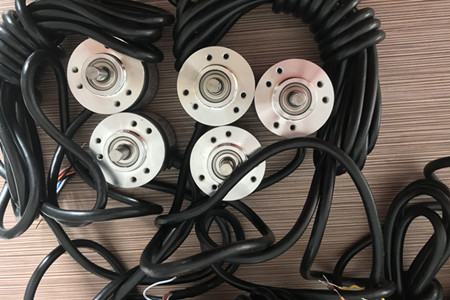 ������ӿƼ����Ƶ�����λ�Ƃ���������Щ���c��